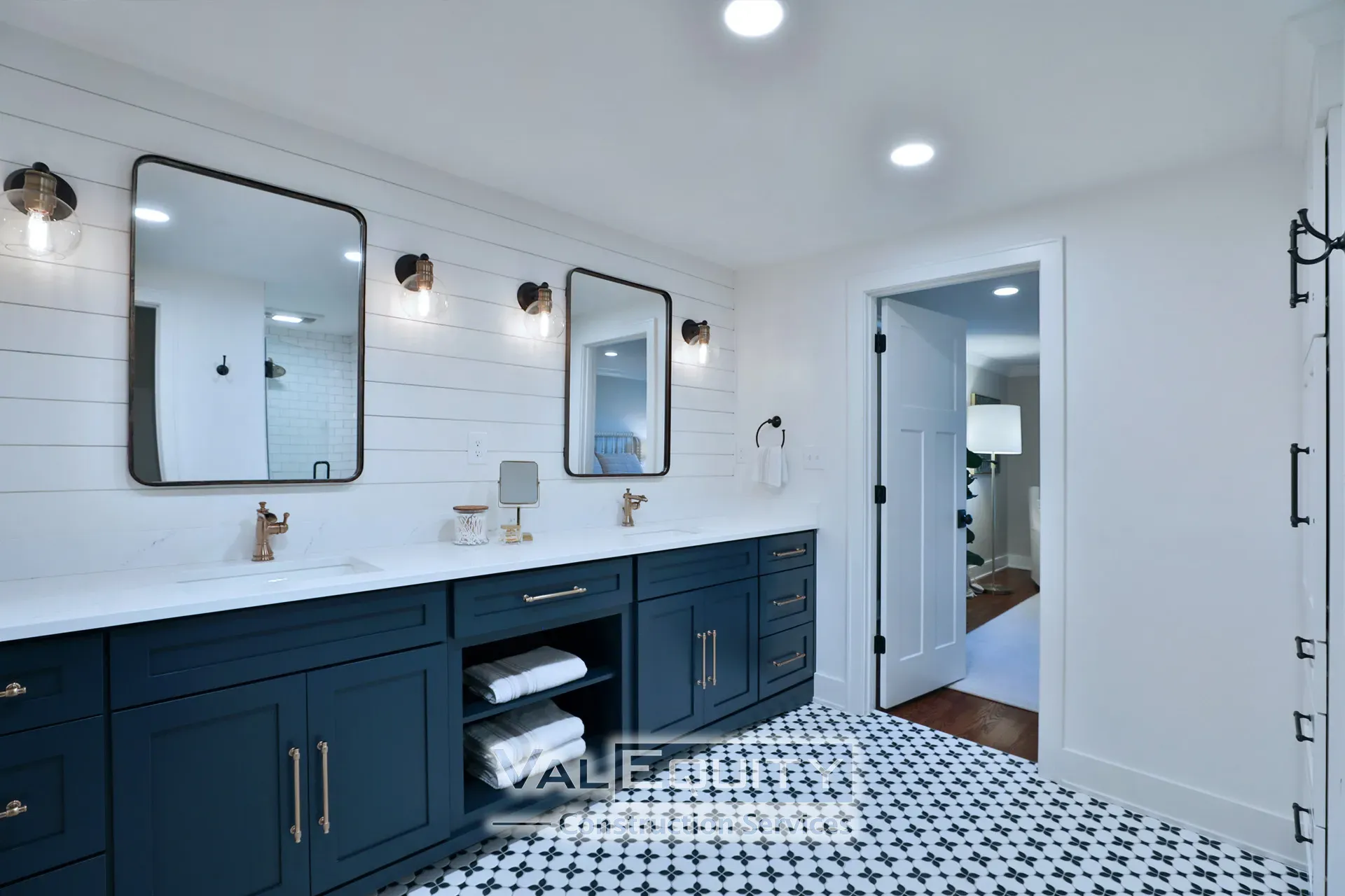 Bathroom featuring trending neutral and bold color palettes, showcasing modern design choices