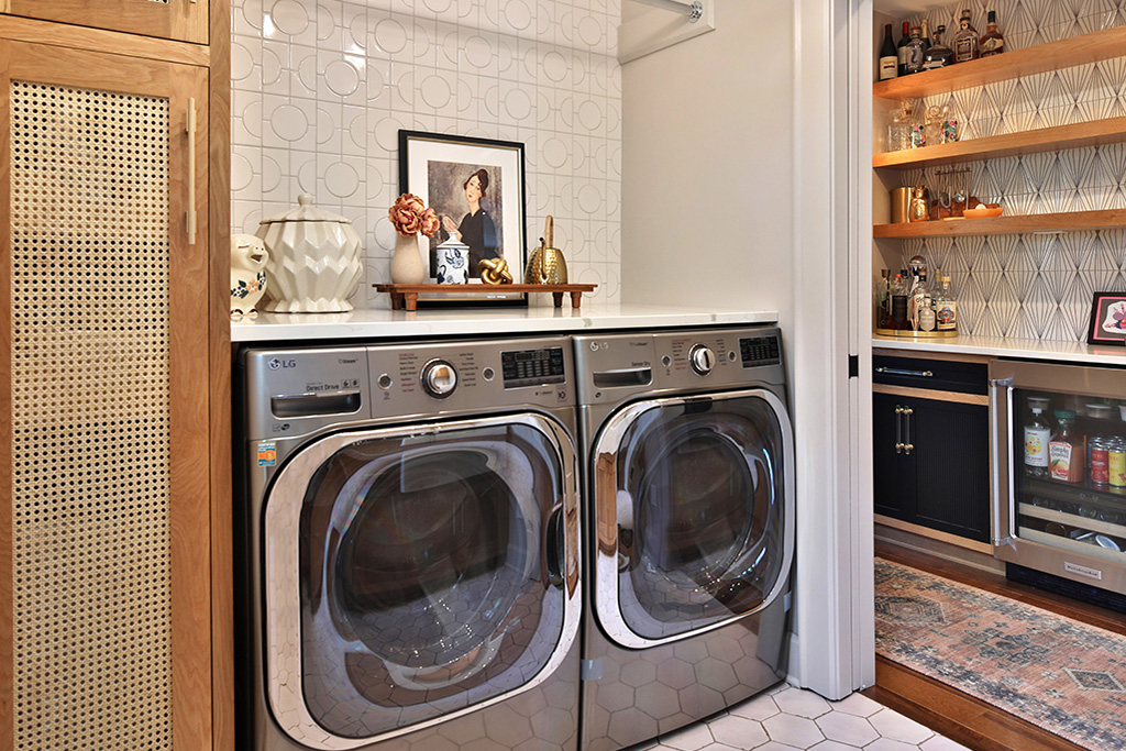 Mudroom/Laundry Room Photo - ValEquity Ohio